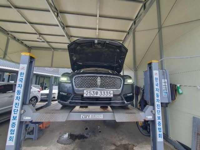 Lincoln Continental 2019 — inspection photo 1