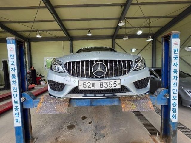 Mercedes-Benz C-Class 2017 — inspection photo 1