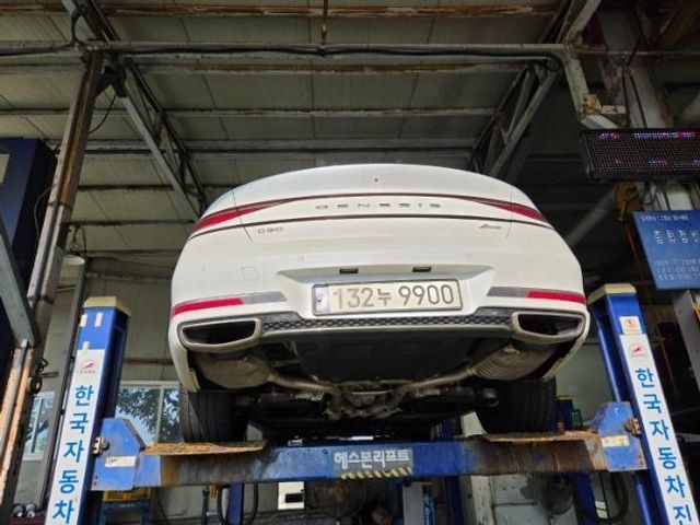 Genesis G90 2022 — inspection photo 2