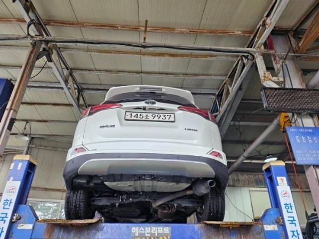 Toyota RAV4 2018 — inspection photo 2