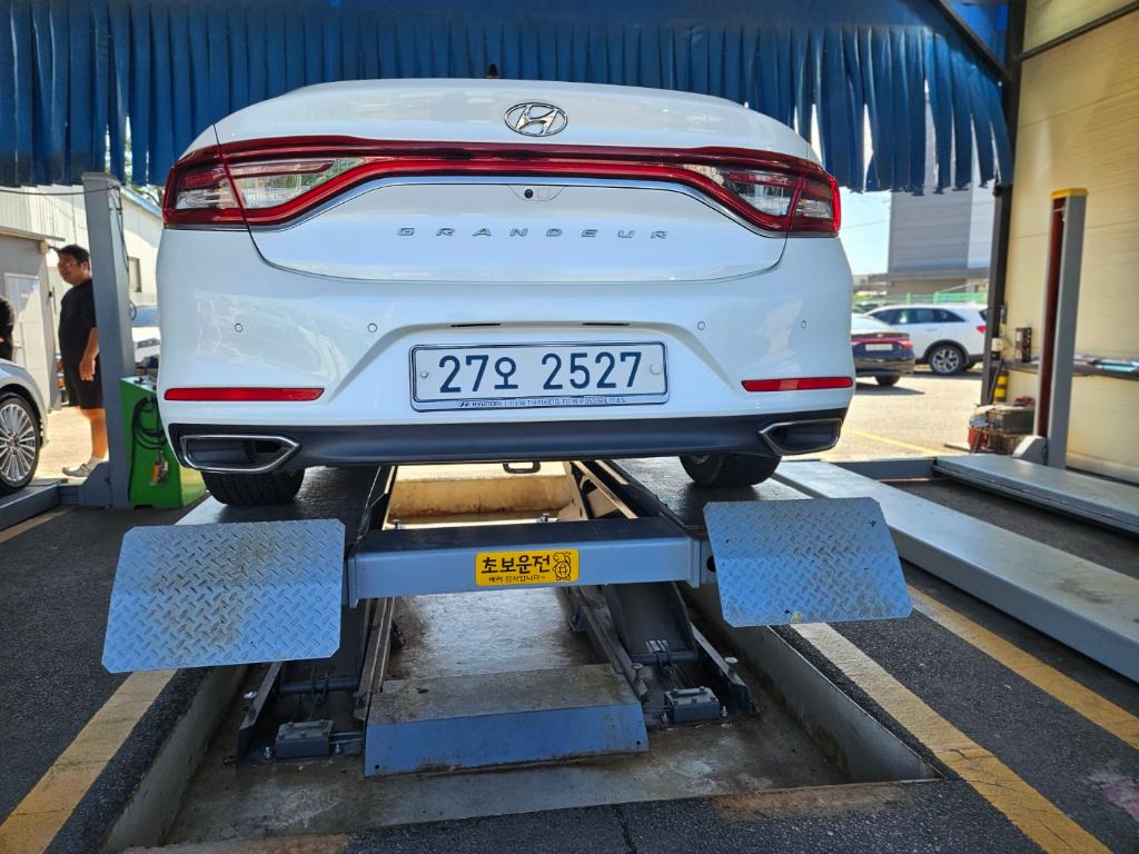 Hyundai Grandeur 2017 — inspection photo 2