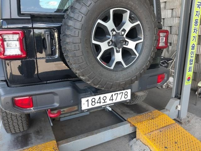 Jeep Wrangler 2020 — inspection photo 2