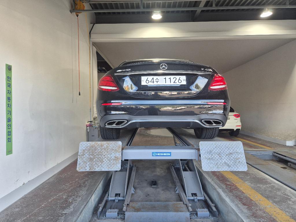 Mercedes-Benz E-Class 2018 — inspection photo 2