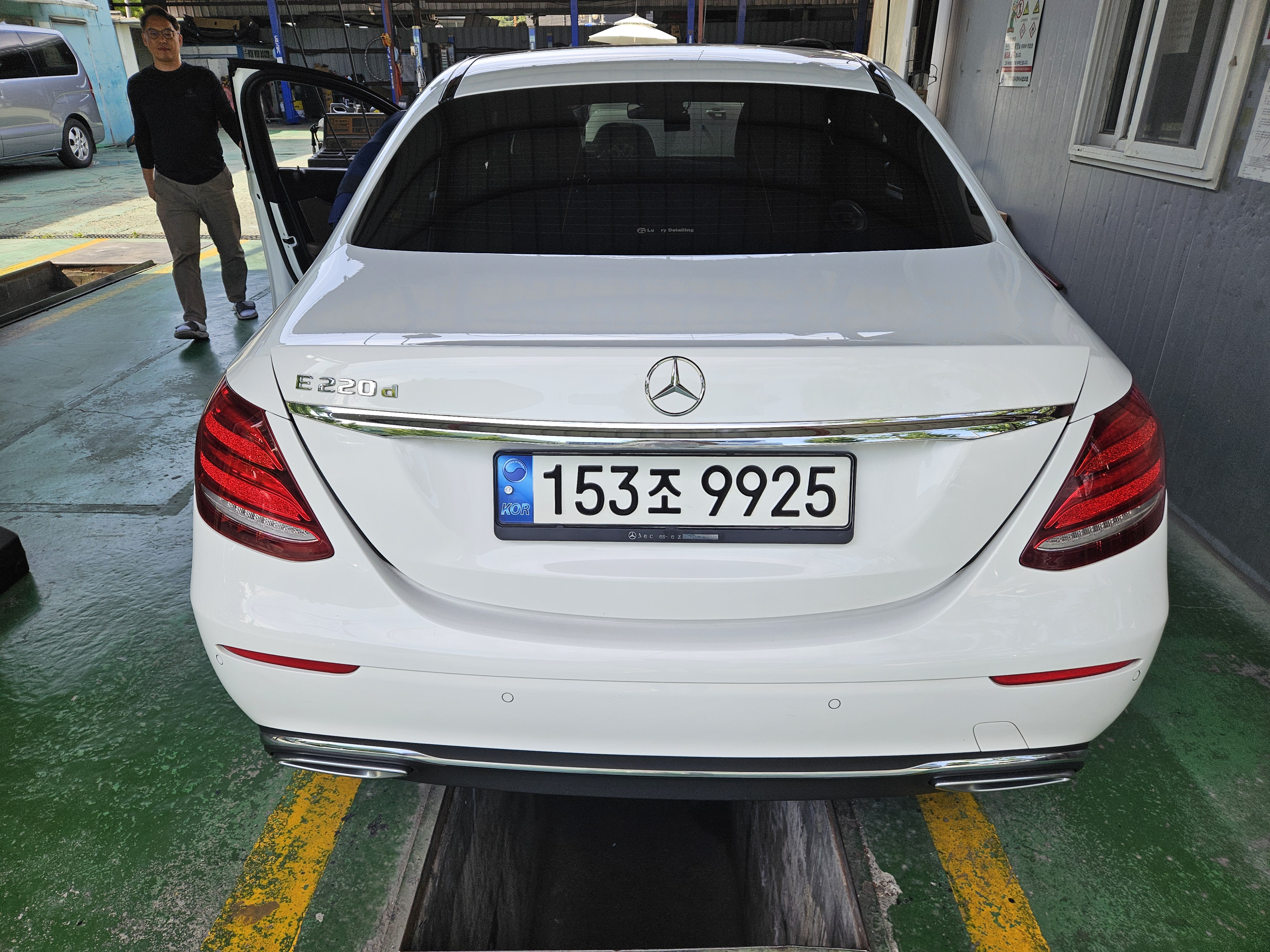 Mercedes-Benz E-Class 2017 — inspection photo 2