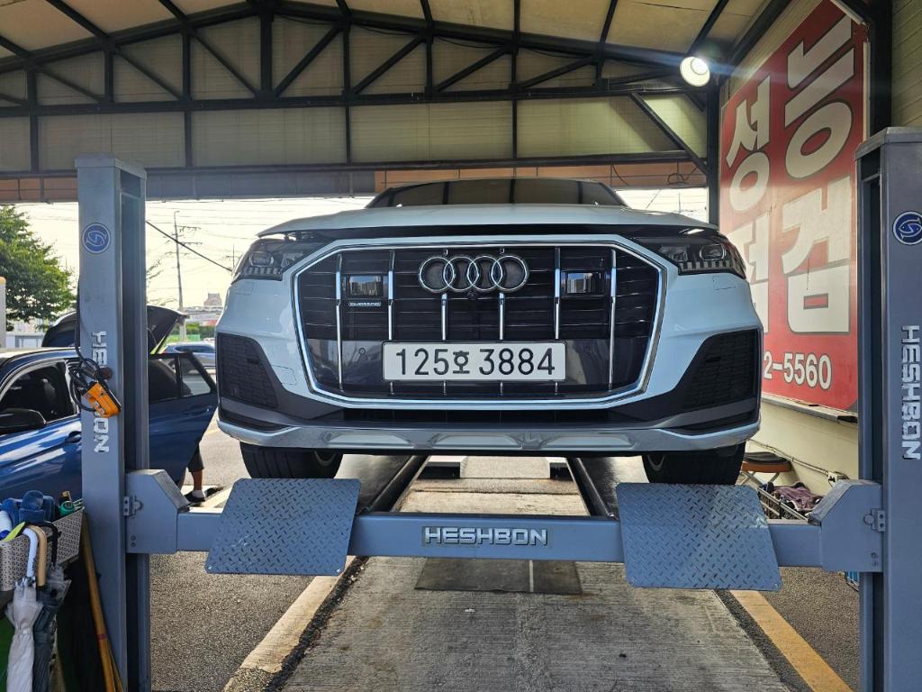 Audi Q7 2022 — inspection photo 1