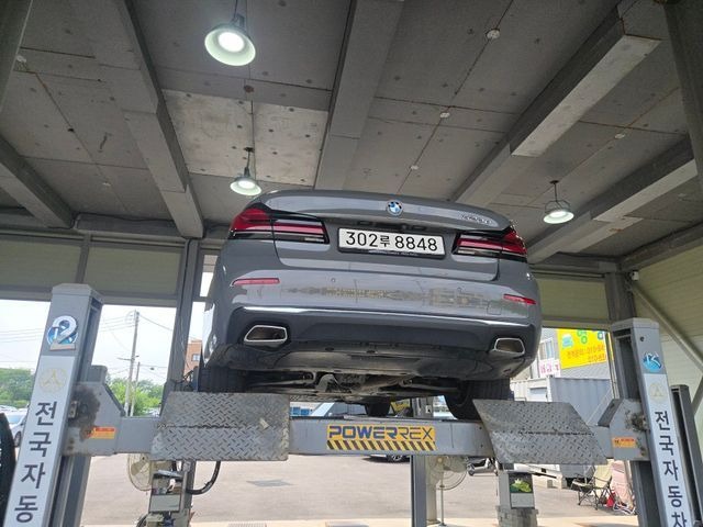 BMW 5-Series 2022 — inspection photo 2