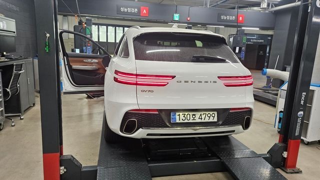 Genesis GV70 2024 — inspection photo 2