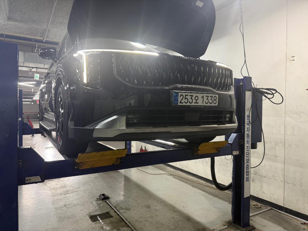 Kia Canival 2025 — inspection photo 1