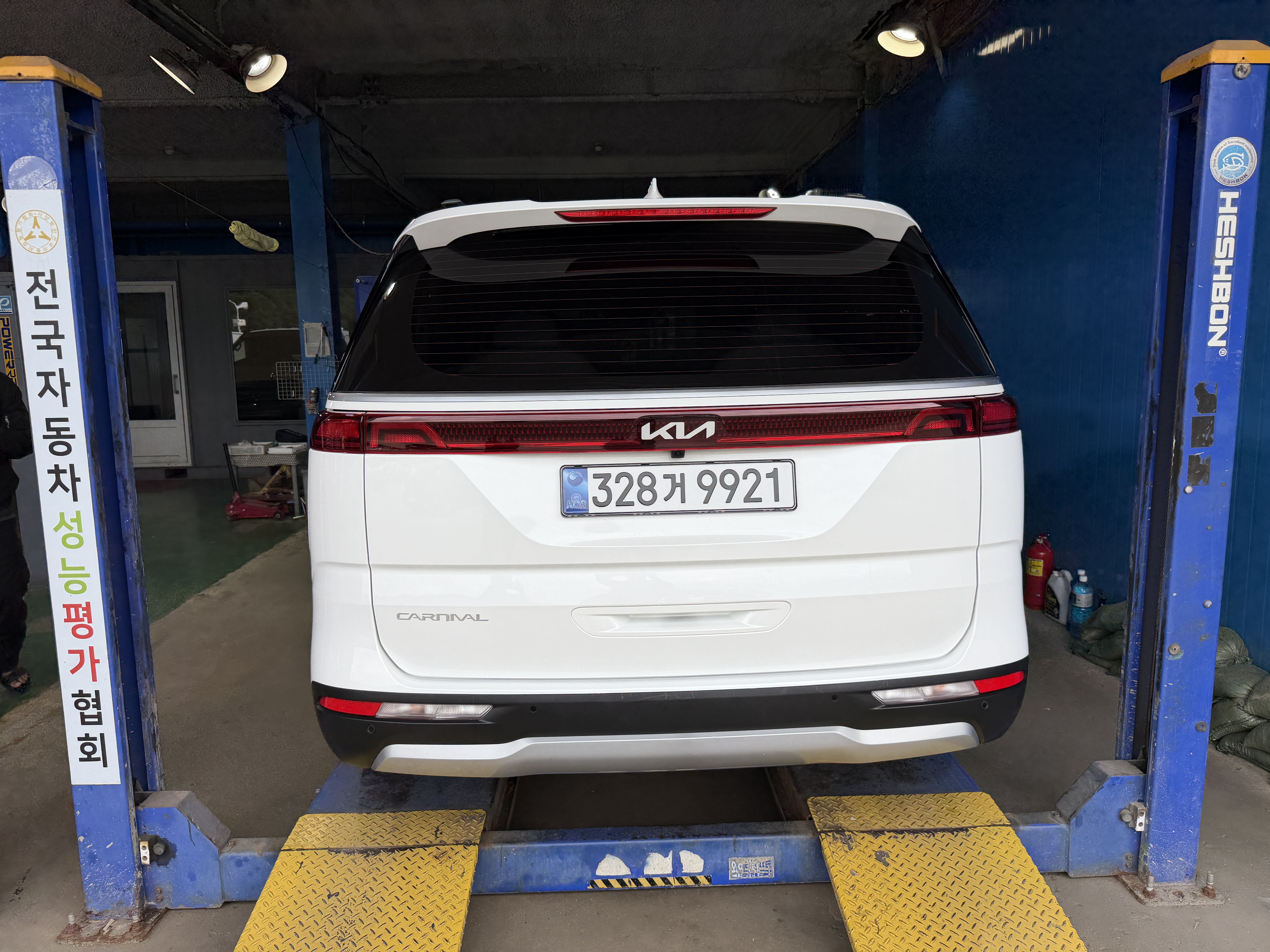 Kia Canival 2023 — inspection photo 2