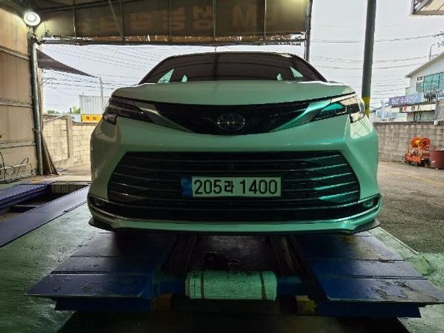 Toyota Sienna 2021 — inspection photo 1