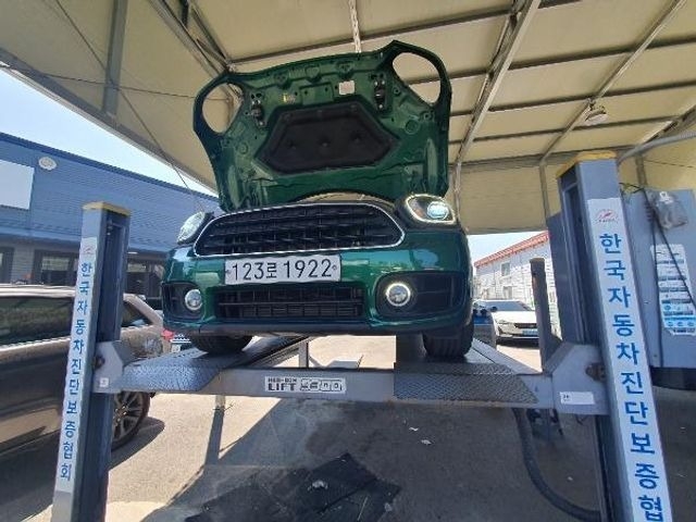 Mini Countryman 2020 — inspection photo 1