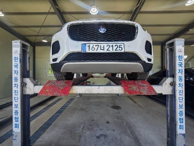 Jaguar E-PACE 2020 — inspection photo 1