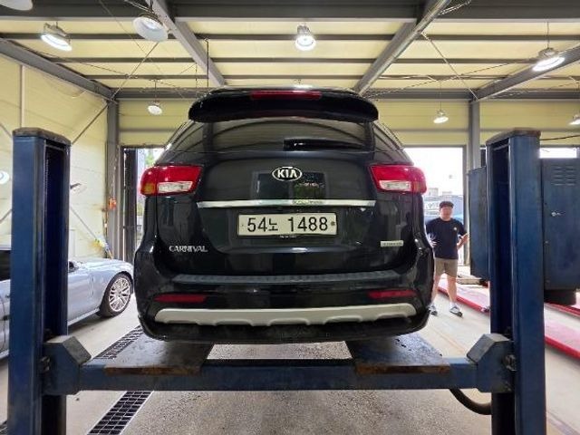 Kia Canival 2018 — inspection photo 2
