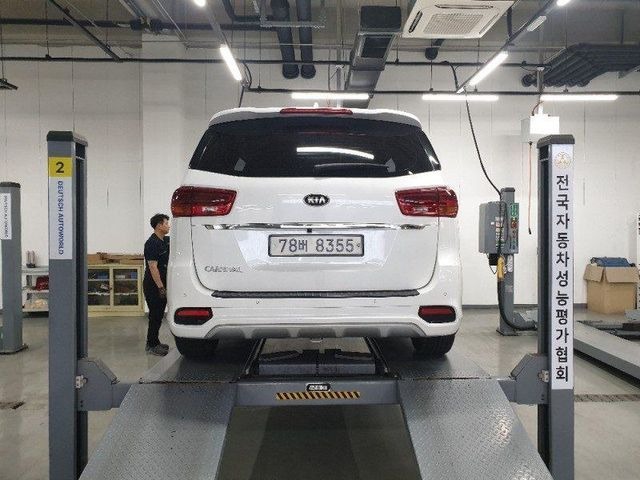 Kia Canival 2019 — inspection photo 2