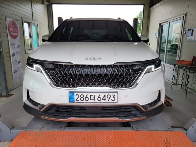 Kia Canival 2023 — inspection photo 1