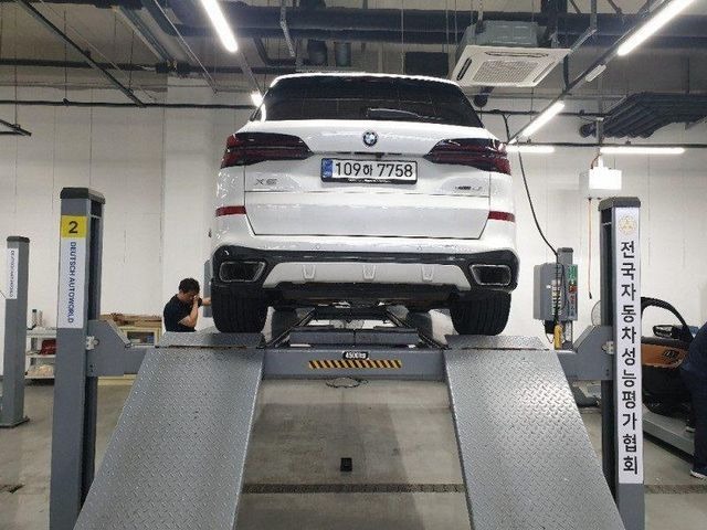BMW X5 2025 — inspection photo 2