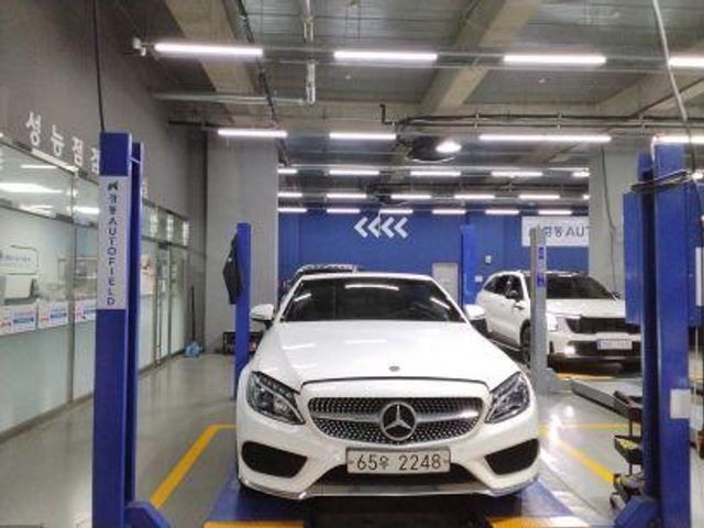 Mercedes-Benz C-Class 2017 — inspection photo 1