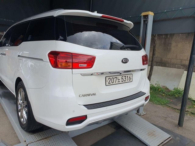 Kia Canival 2020 — inspection photo 2