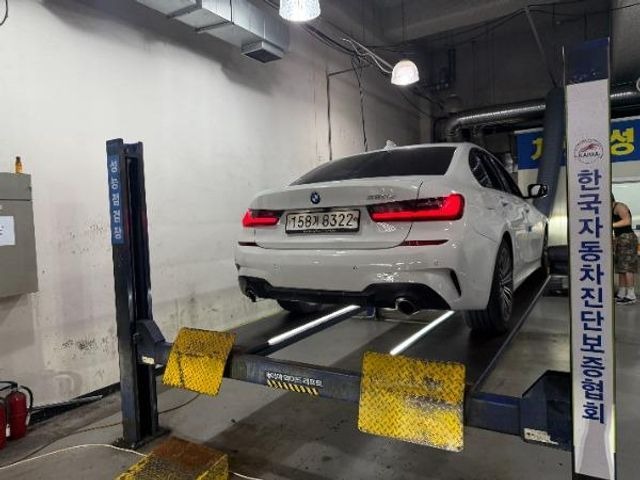 BMW 3-Series 2019 — inspection photo 2