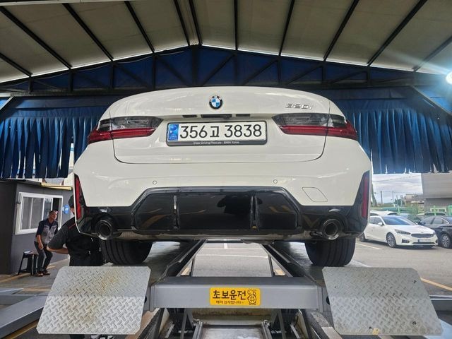 BMW 3-Series 2023 — inspection photo 2