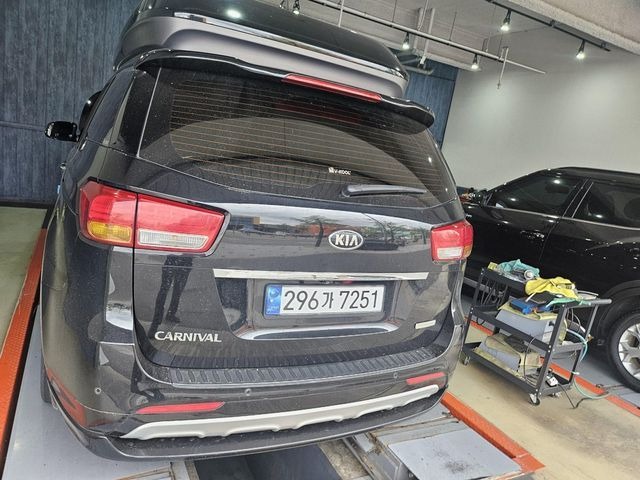 Kia Canival 2016 — inspection photo 2
