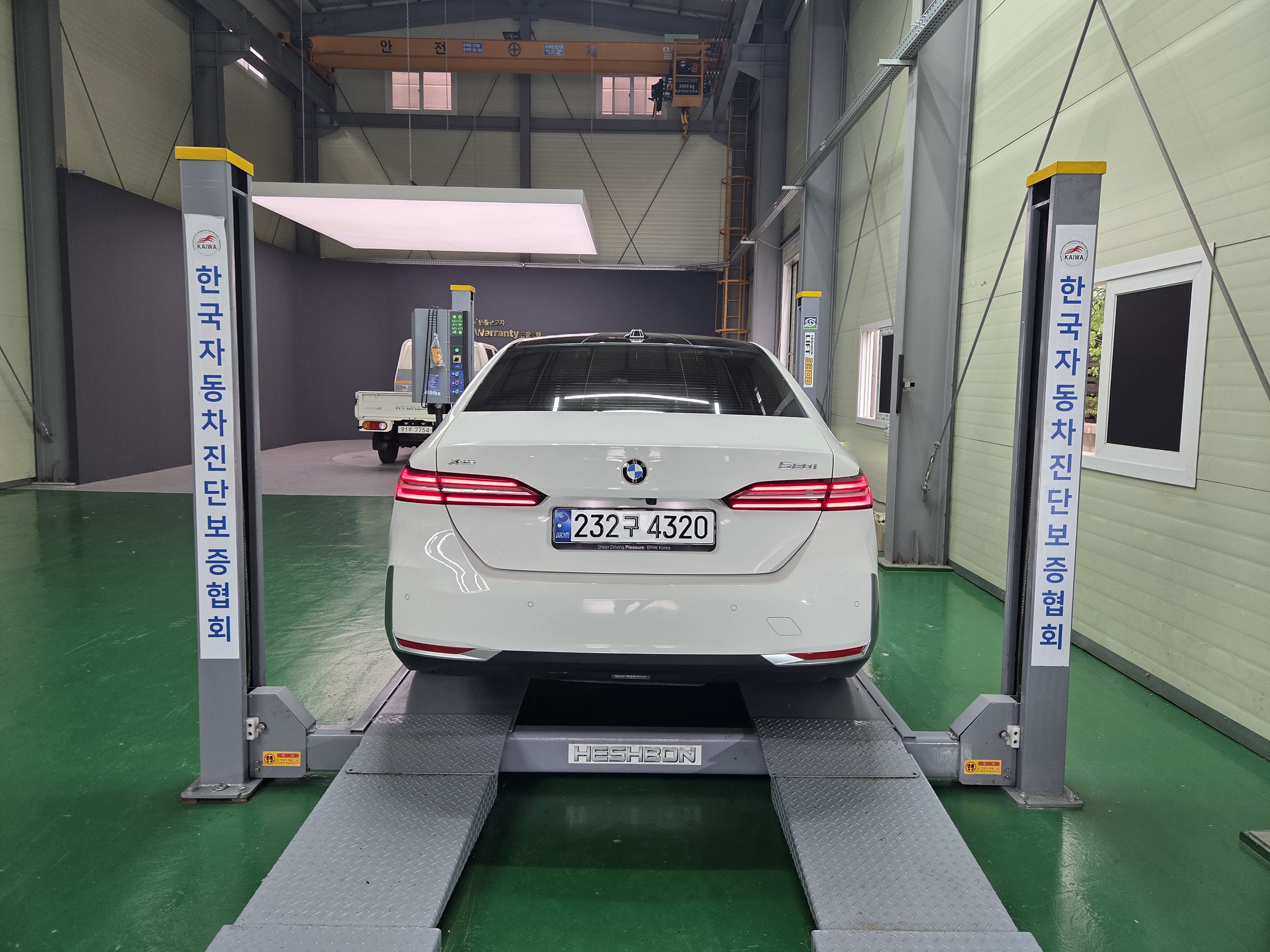 BMW 5-Series 2024 — inspection photo 2