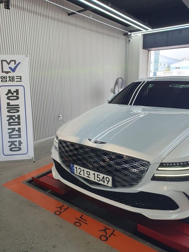Genesis G80 2025 — inspection photo 1