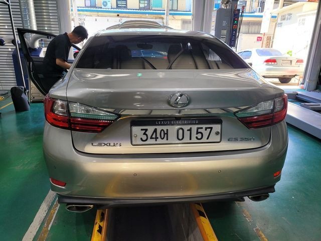 Lexus ES 2016 — inspection photo 2