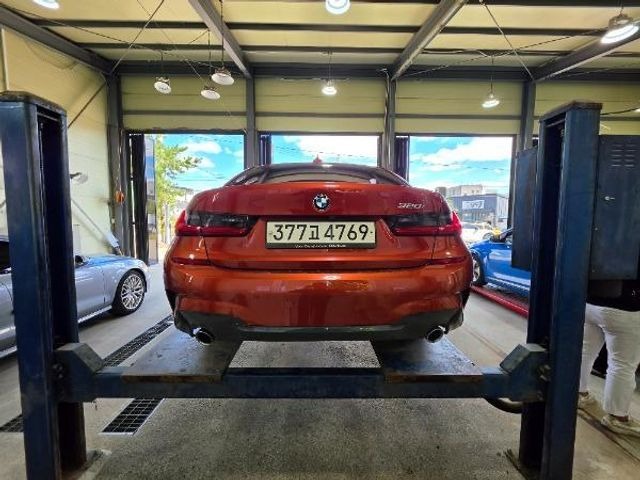 BMW 3-Series 2021 — inspection photo 2