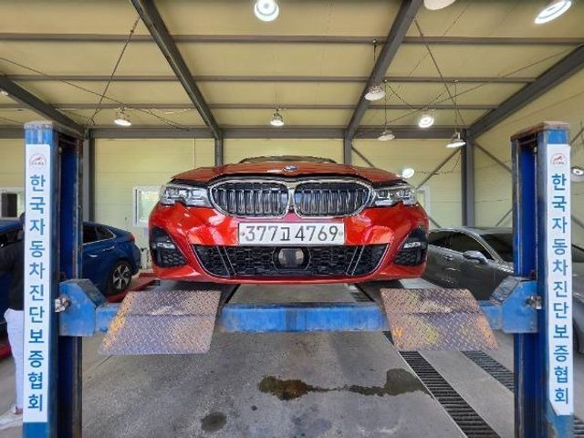 BMW 3-Series 2021 — inspection photo 1