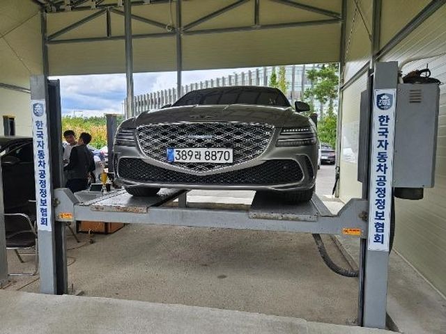 Genesis G80 2025 — inspection photo 1