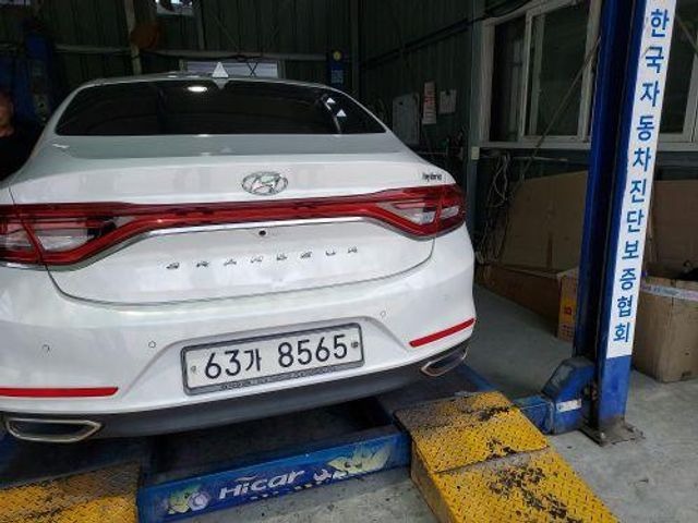 Hyundai Grandeur 2018 — inspection photo 2