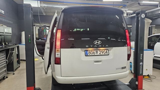 Hyundai Staria 2025 — inspection photo 2