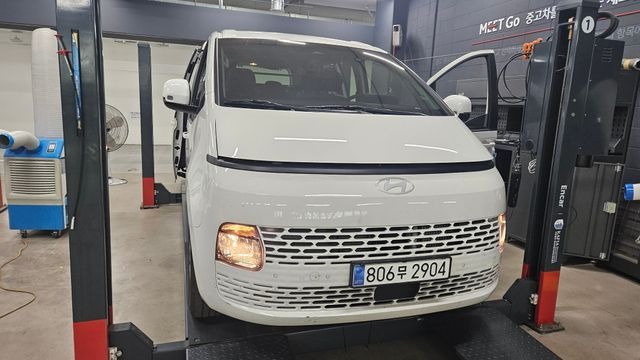 Hyundai Staria 2025 — inspection photo 1
