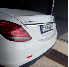 Mercedes-Benz C-Class 2018 — inspection photo 2