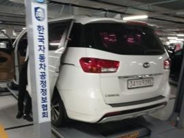 Kia Canival 2018 — inspection photo 2