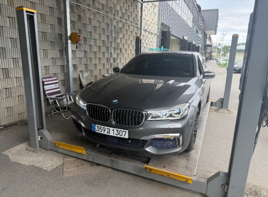 BMW 7-Series 2017 — inspection photo 1