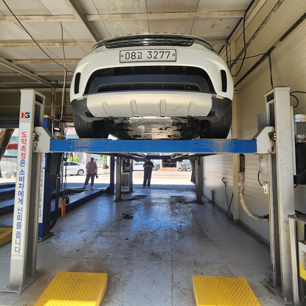 Land Rover Discovery 2018 — inspection photo 1
