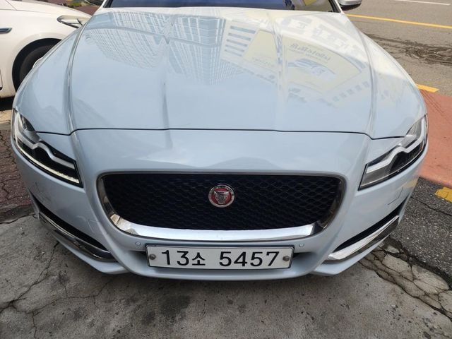 Jaguar XF 2017 — inspection photo 1