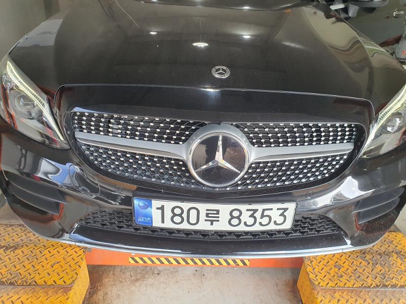 Mercedes-Benz C-Class 2023 — inspection photo 1