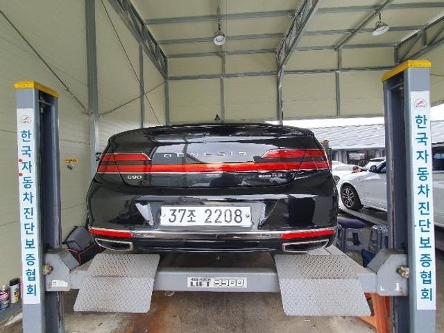 Genesis G90 2019 — inspection photo 2