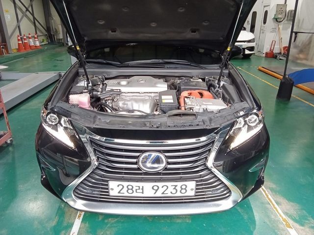 Lexus ES 2017 — inspection photo 1