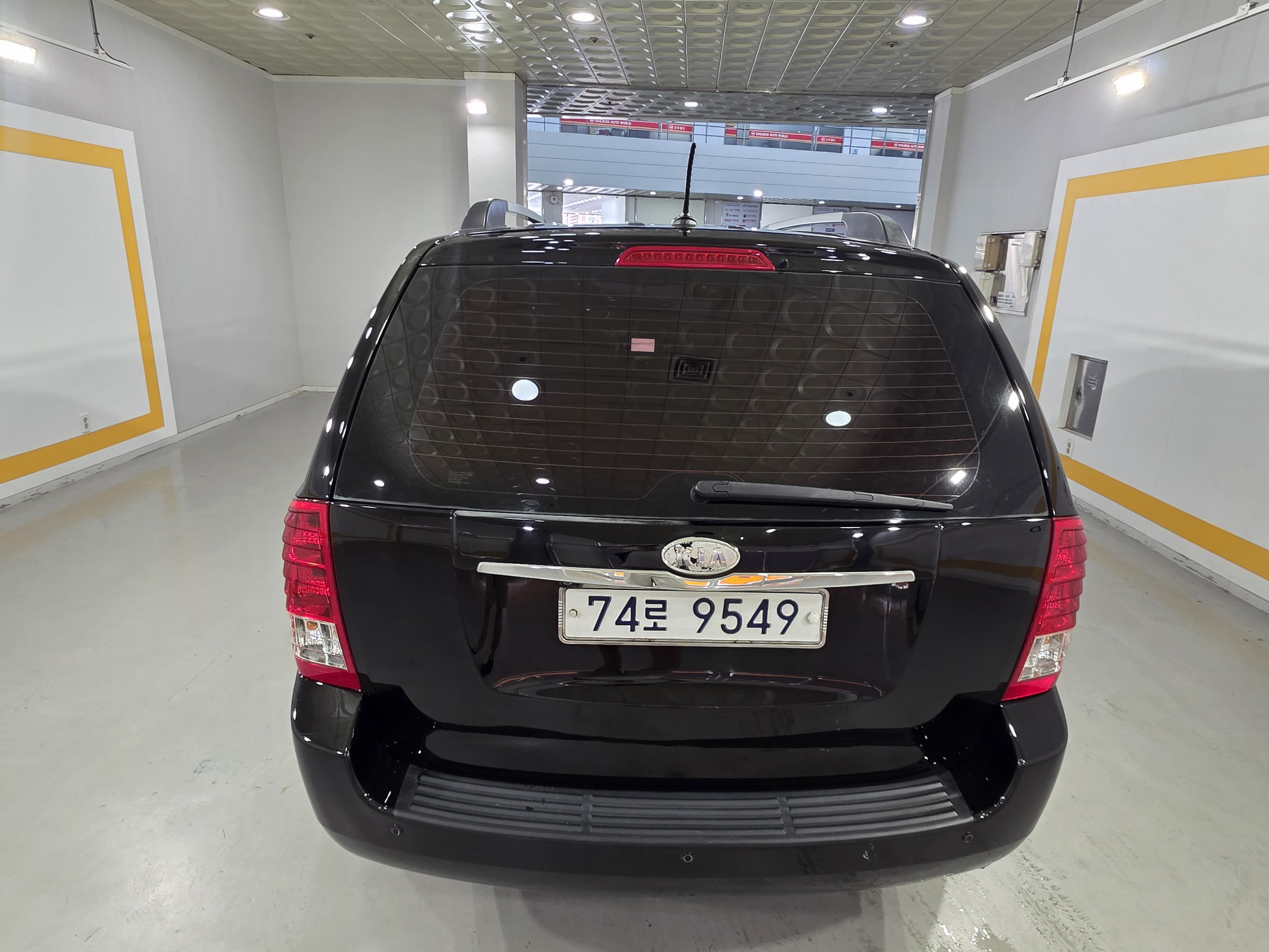 Kia Canival 2010 — inspection photo 2