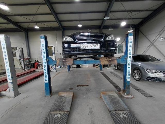 Mercedes-Benz S-Class 2010 — inspection photo 1