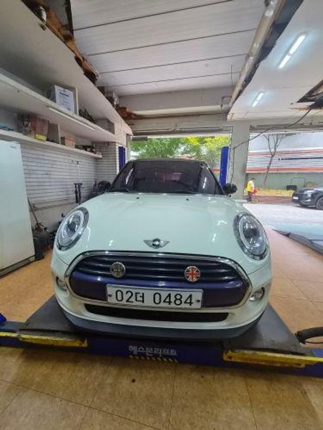 Mini Cooper 2016 — inspection photo 1