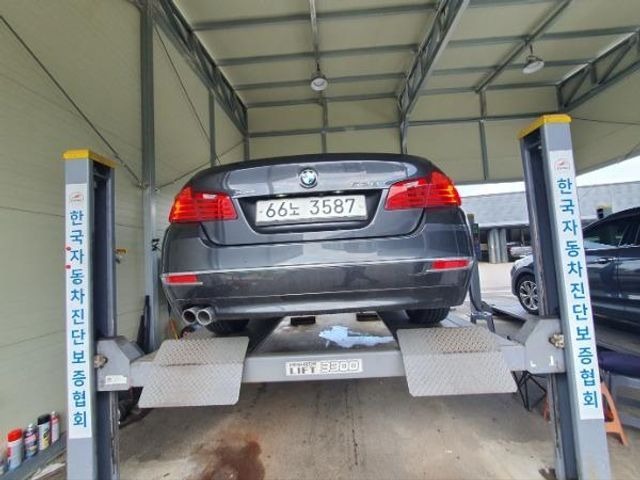 BMW 5-Series 2015 — inspection photo 2