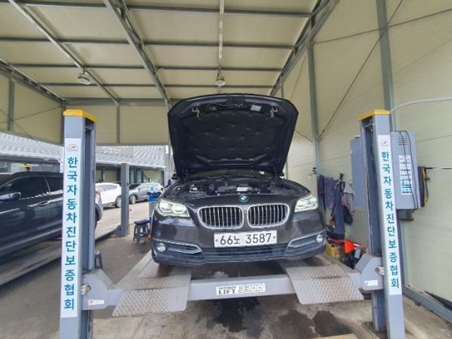 BMW 5-Series 2015 — inspection photo 1