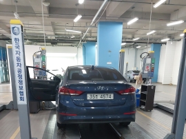 Hyundai AVANTE 2017 — inspection photo 2