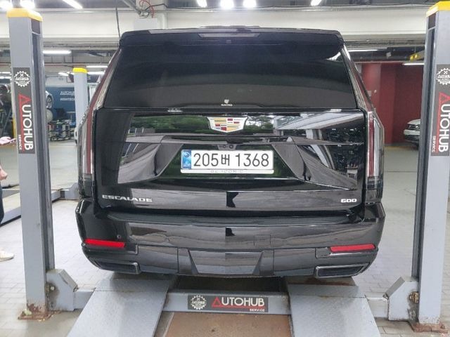 Cadillac Escalade 2025 — inspection photo 2