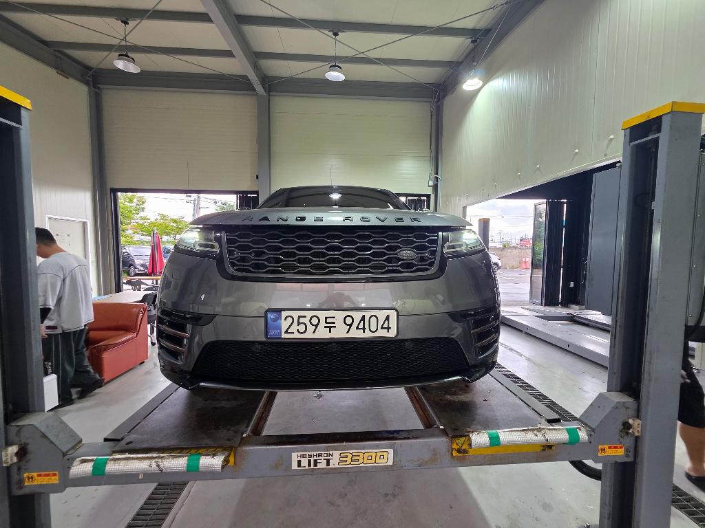 Land Rover Range Rover Velar 2018 — inspection photo 1